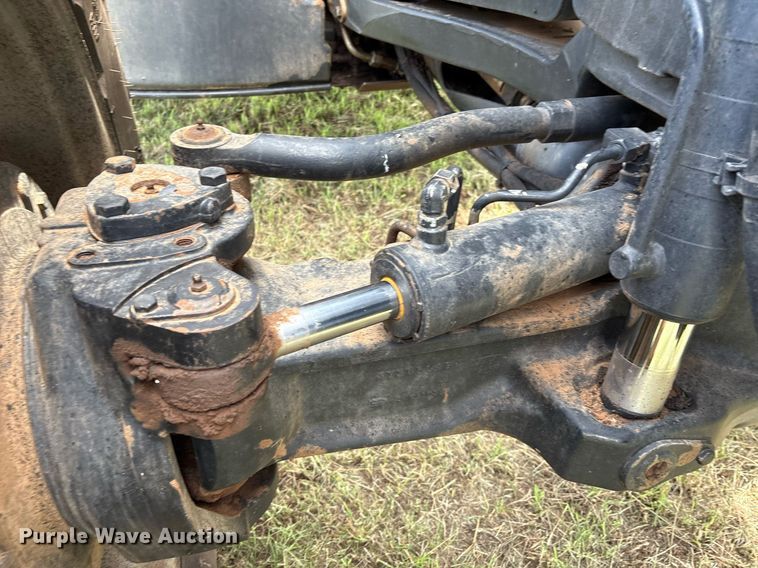 image for item EM2637 2015 Case Magnum 280 MFWD tractor