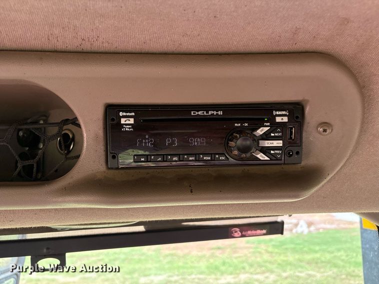 image for item EM2637 2015 Case Magnum 280 MFWD tractor