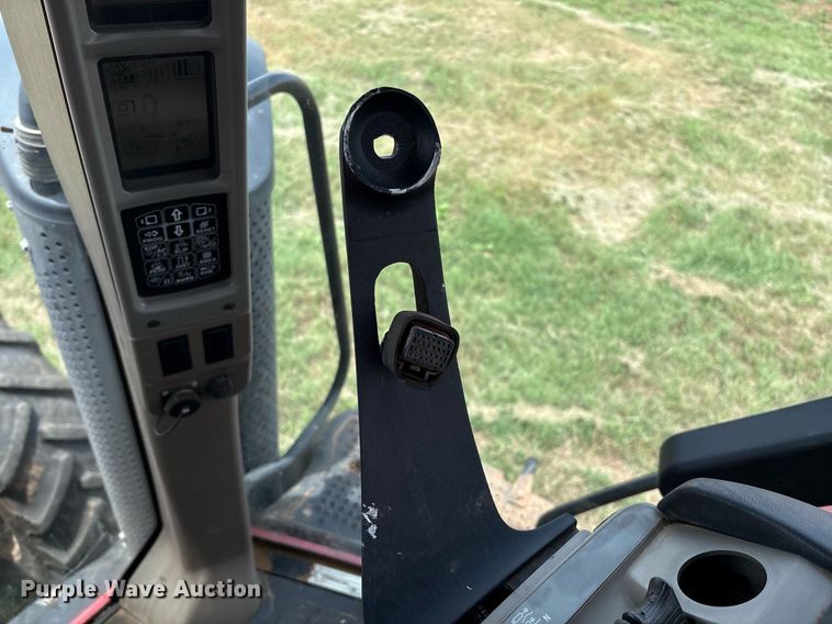 image for item EM2637 2015 Case Magnum 280 MFWD tractor