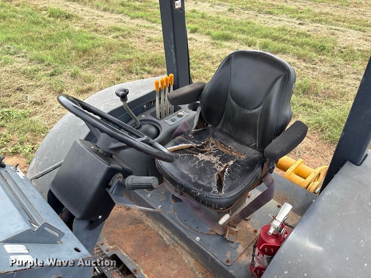 image for item EM2638 2012 John Deere 210K landscape tractor