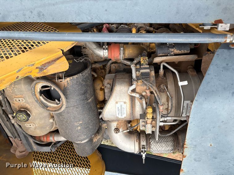 image for item EM2638 2012 John Deere 210K landscape tractor