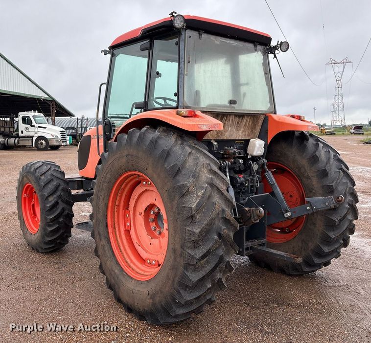 image for item EM2640 Kubota M108S MFWD tractor