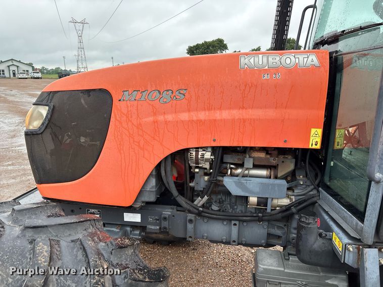 image for item EM2640 Kubota M108S MFWD tractor
