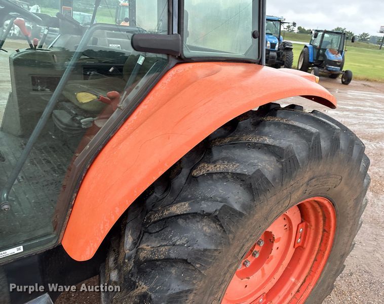 image for item EM2640 Kubota M108S MFWD tractor