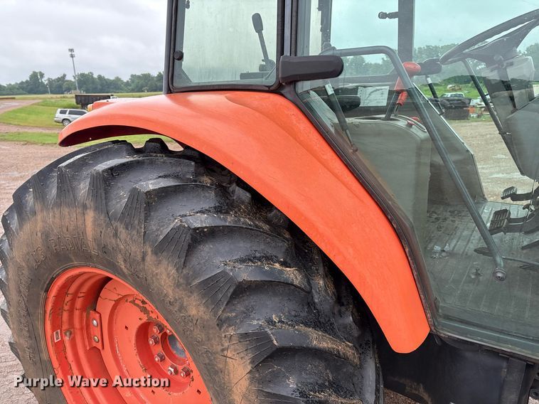 image for item EM2640 Kubota M108S MFWD tractor