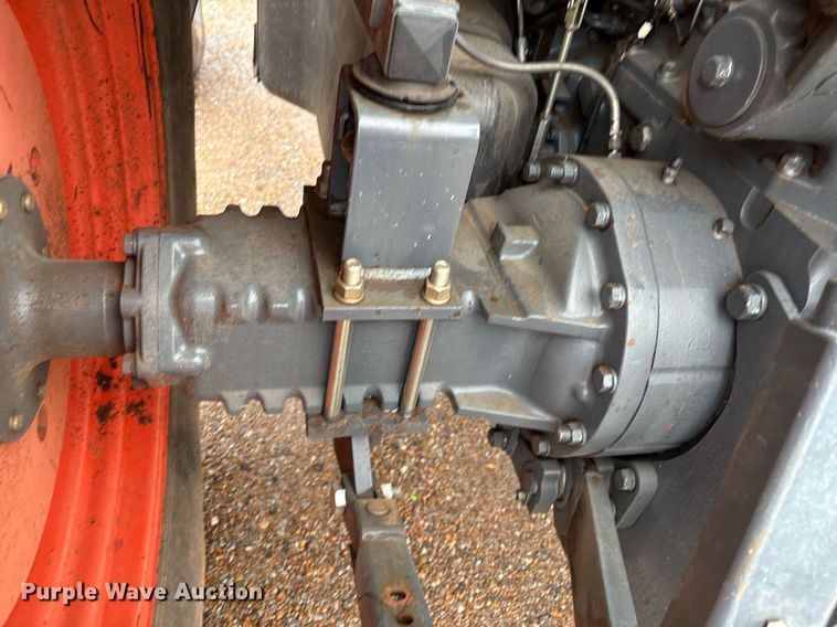 image for item EM2640 Kubota M108S MFWD tractor