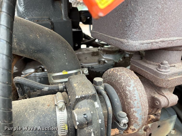 image for item EM2640 Kubota M108S MFWD tractor