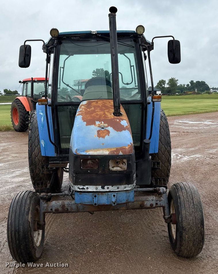 image for item EM2641 1998 New Holland 7635 tractor