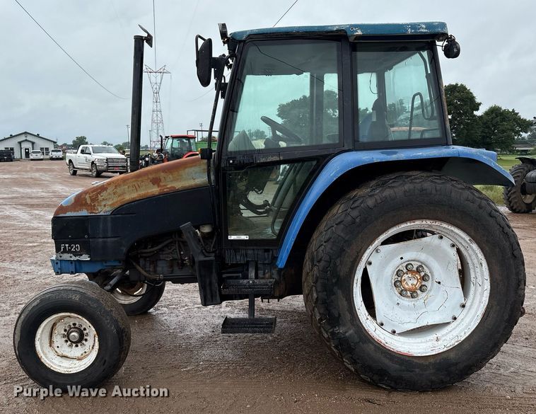 image for item EM2641 1998 New Holland 7635 tractor