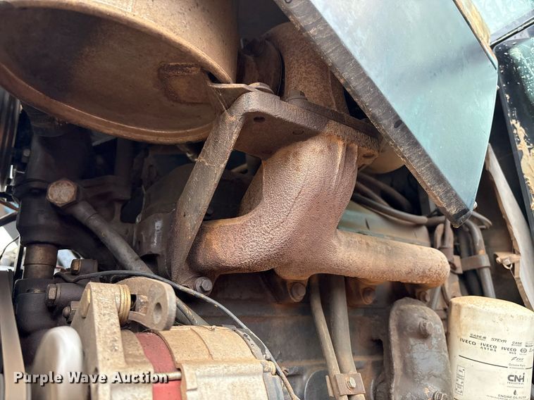 image for item EM2641 1998 New Holland 7635 tractor