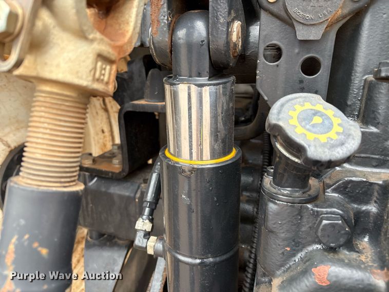 image for item EM2642 New Holland T6050 MFWD tractor