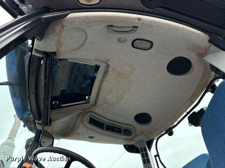 image for item EM2642 New Holland T6050 MFWD tractor