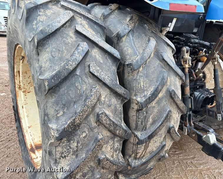 image for item EM2642 New Holland T6050 MFWD tractor