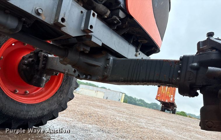 image for item EM2643 Kubota M108S MFWD tractor