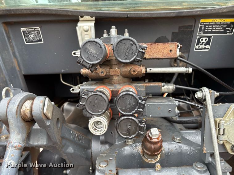 image for item EM2643 Kubota M108S MFWD tractor