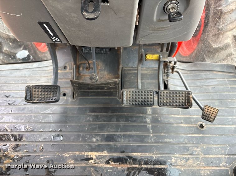 image for item EM2643 Kubota M108S MFWD tractor