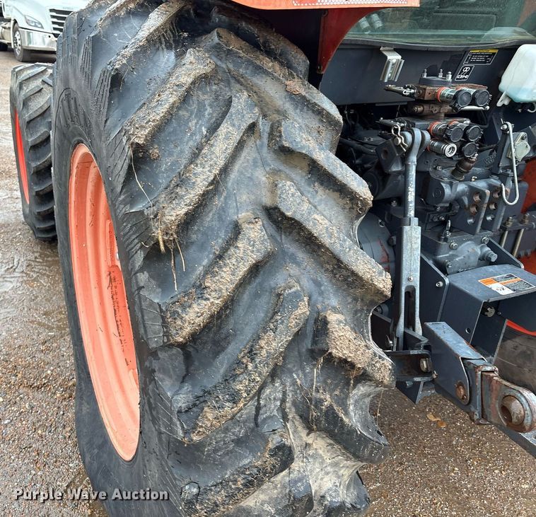image for item EM2643 Kubota M108S MFWD tractor