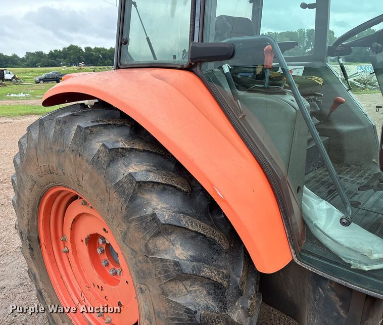 image for item EM2644 Kubota M108S MFWD tractor