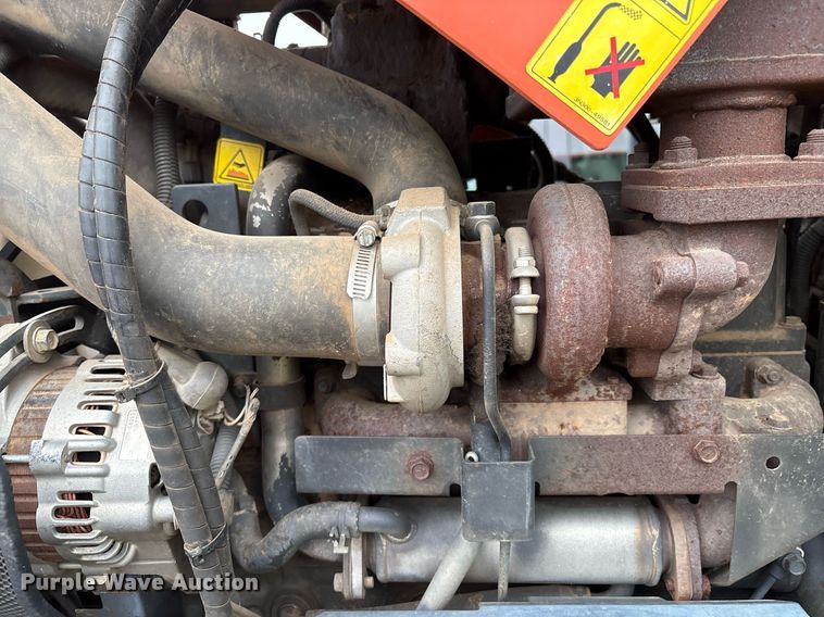 image for item EM2644 Kubota M108S MFWD tractor