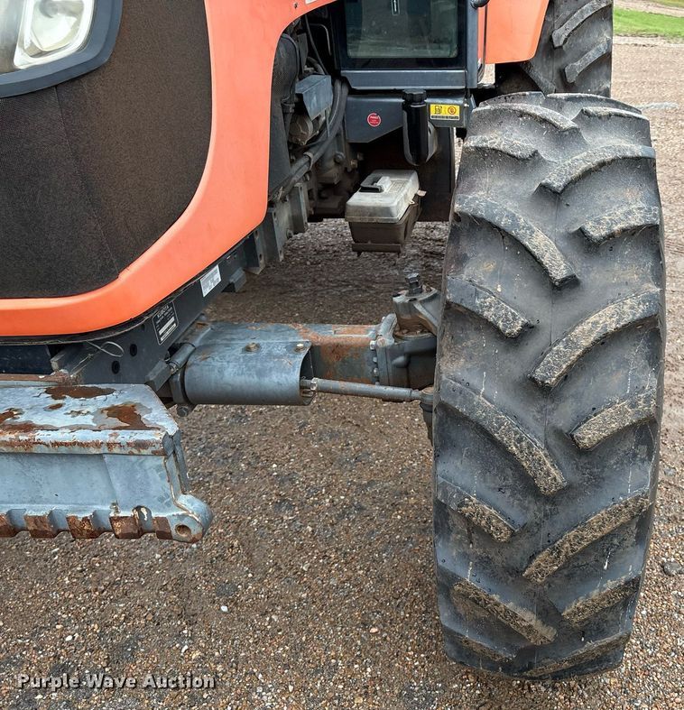 image for item EM2644 Kubota M108S MFWD tractor