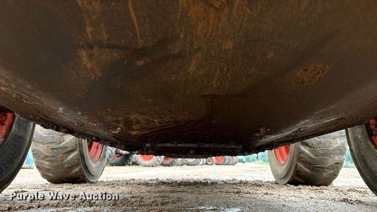 image for item EM2646 2008 Bobcat S250 skid steer loader