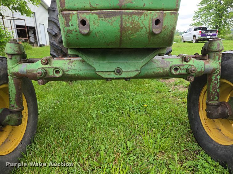 image for item EN3785 1961 John Deere 4010 tractor