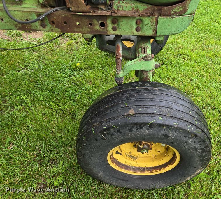 image for item EN3785 1961 John Deere 4010 tractor