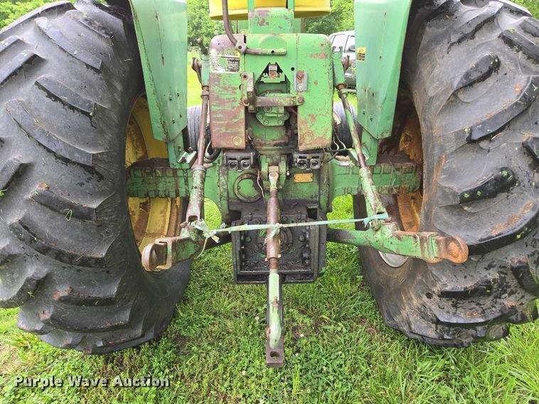 image for item EN3785 1961 John Deere 4010 tractor