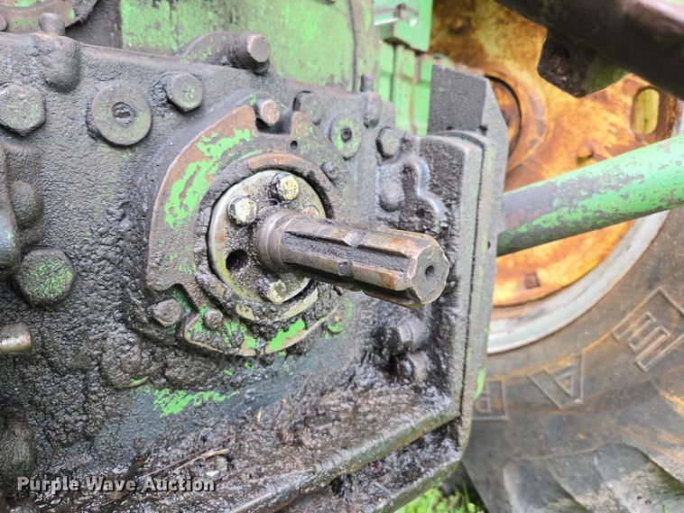 image for item EN3785 1961 John Deere 4010 tractor