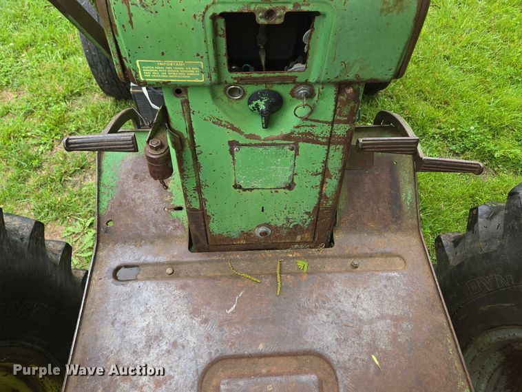 image for item EN3785 1961 John Deere 4010 tractor