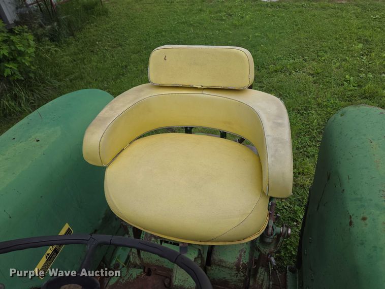 image for item EN3785 1961 John Deere 4010 tractor