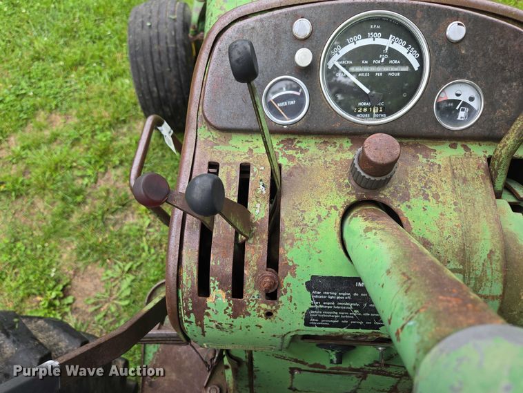 image for item EN3785 1961 John Deere 4010 tractor