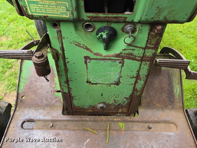 image for item EN3785 1961 John Deere 4010 tractor