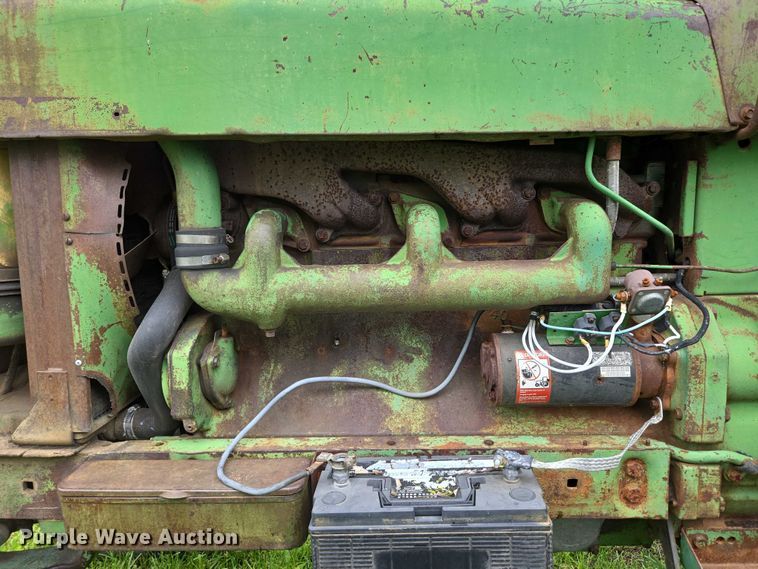 image for item EN3785 1961 John Deere 4010 tractor