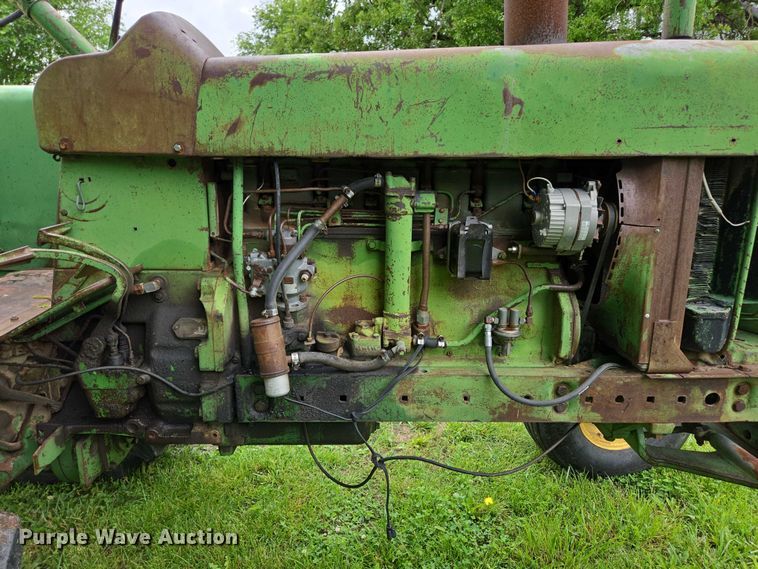 image for item EN3785 1961 John Deere 4010 tractor