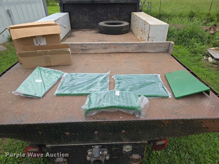 image for item EN3785 1961 John Deere 4010 tractor