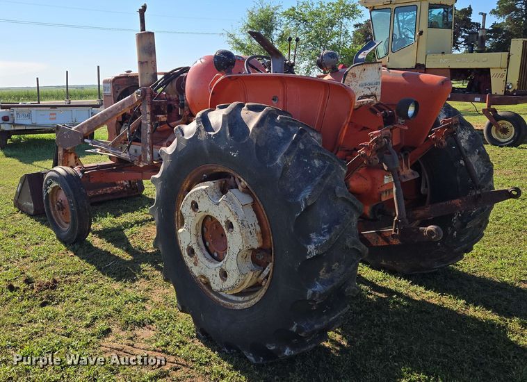 image for item EN8969 Allis Chalmers D17 tractor