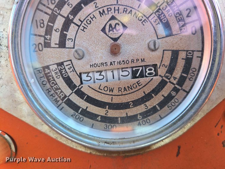 image for item EN8969 Allis Chalmers D17 tractor