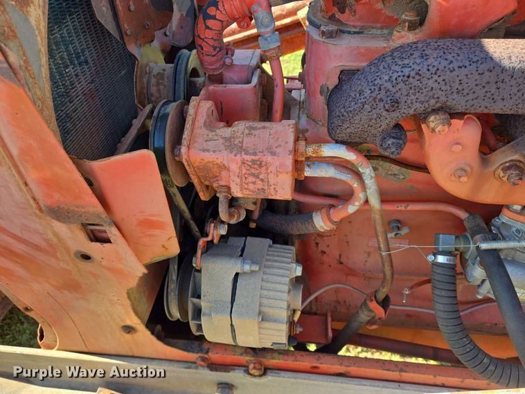 image for item EN8969 Allis Chalmers D17 tractor