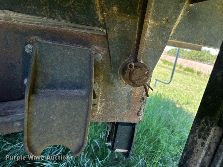 image for item EQ4776 1973 GMC 6000 grain truck