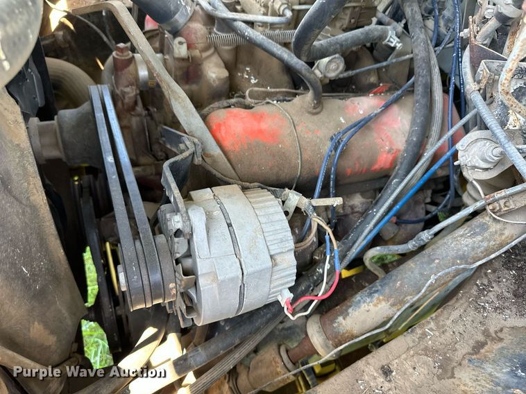 image for item EQ4776 1973 GMC 6000 grain truck