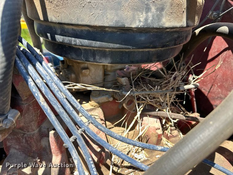 image for item EQ4777 1973 International Loadstar 1600 grain truck