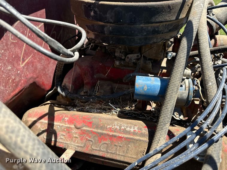 image for item EQ4777 1973 International Loadstar 1600 grain truck