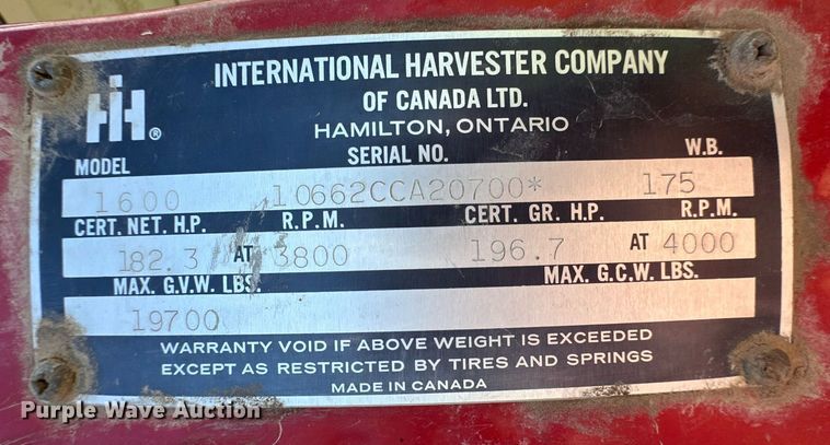image for item EQ4777 1973 International Loadstar 1600 grain truck