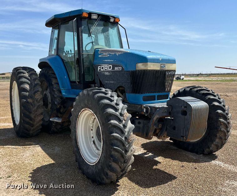 image for item EQ4889 Ford 8670 MFWD tractor