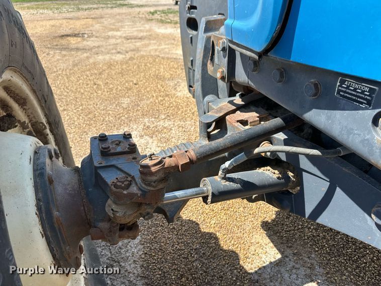 image for item EQ4889 Ford 8670 MFWD tractor