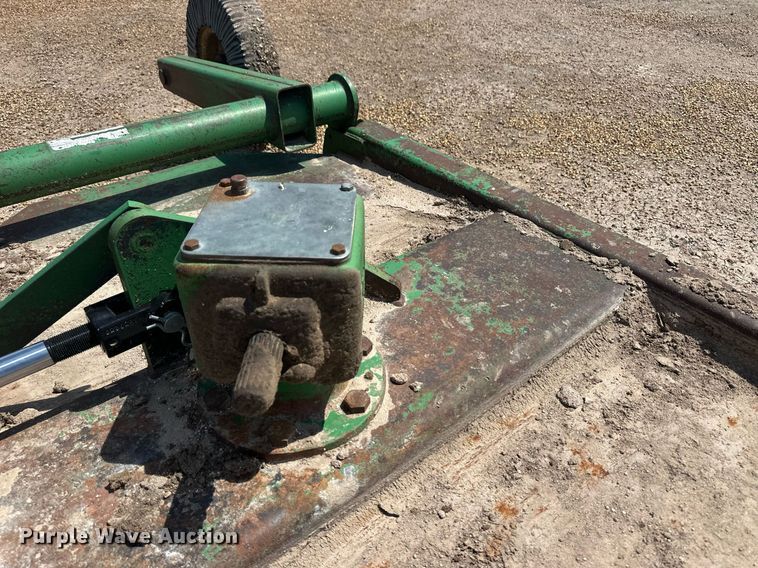 image for item EQ4892 John Deere 1518 rotary mower