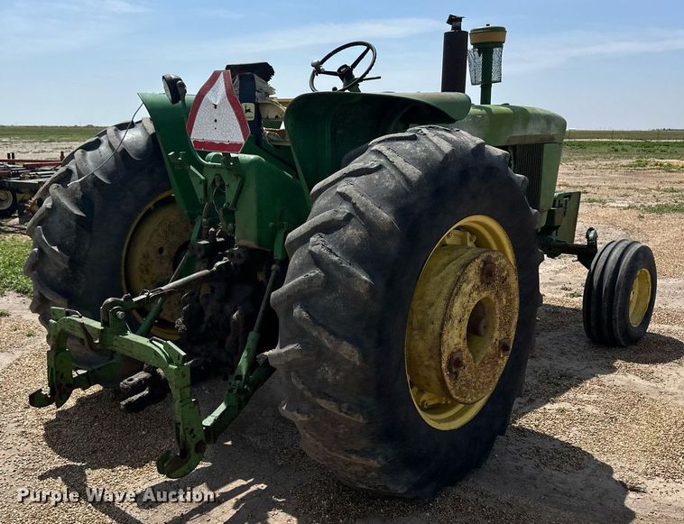 image for item EQ4893 1967 John Deere 4020 tractor