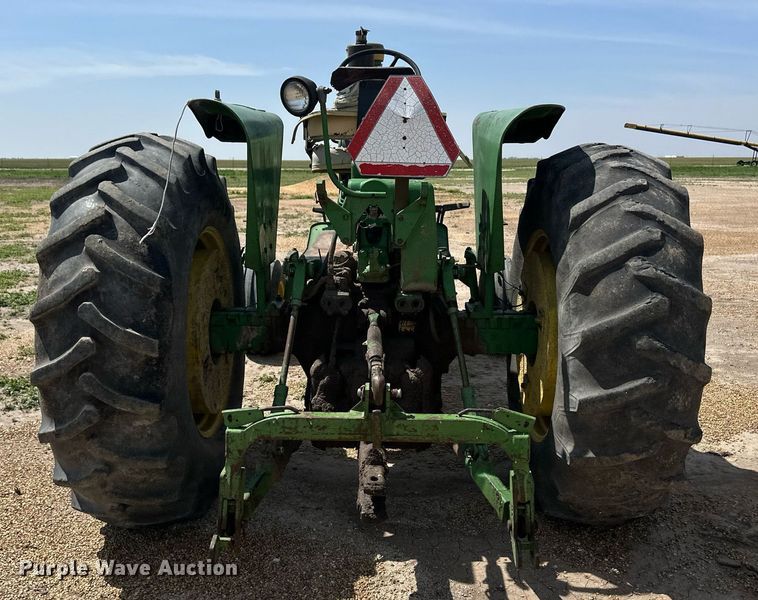 image for item EQ4893 1967 John Deere 4020 tractor