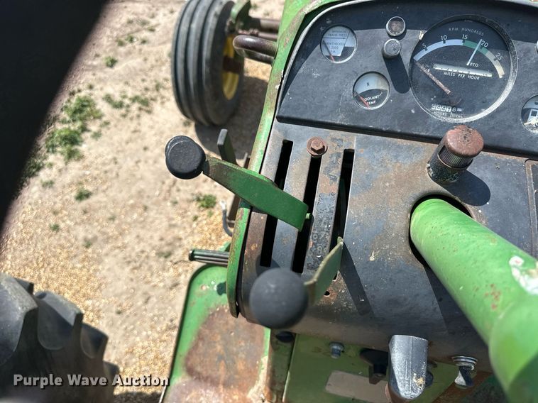 image for item EQ4893 1967 John Deere 4020 tractor